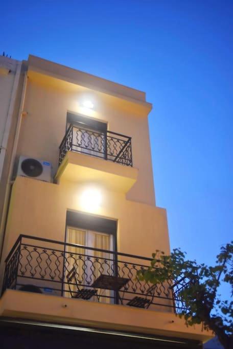City Pearl Dntwn Apts Candia Esterno foto